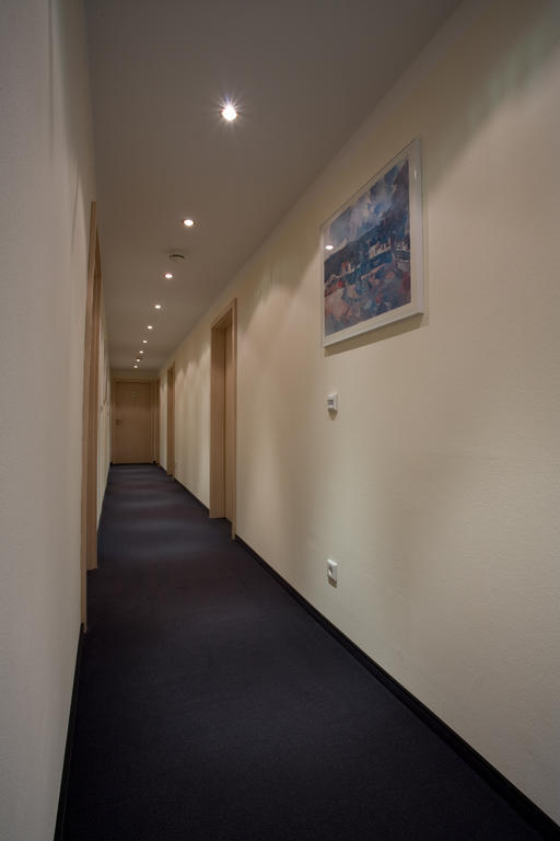 Hotel Engelhard Garni 4*